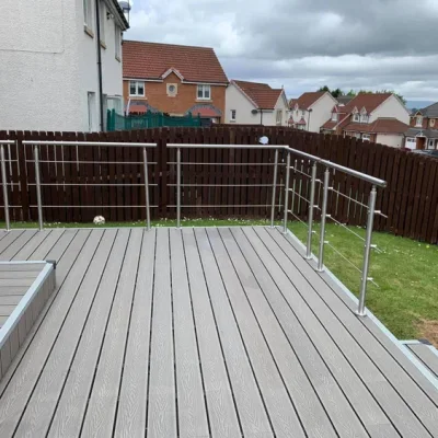 PE WPC Decking WPC Revêtement de sol extérieur avec revêtement de sol en bois composite SGS CE Decking 3D en bois composite plastique en relief Viyl Decking