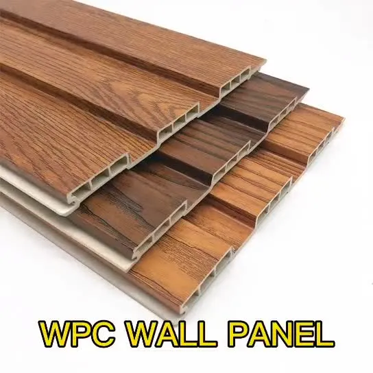 Tubes en PVC WPC carrés creux d'alimentation en usine de gros